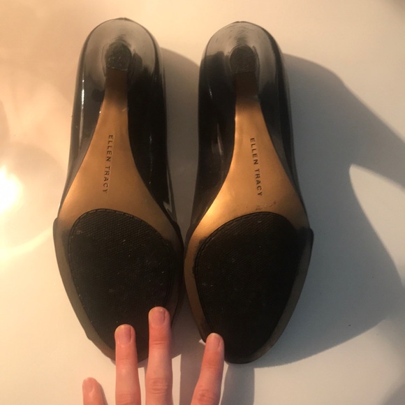 Ellen Tracy heels - Picture 4 of 5